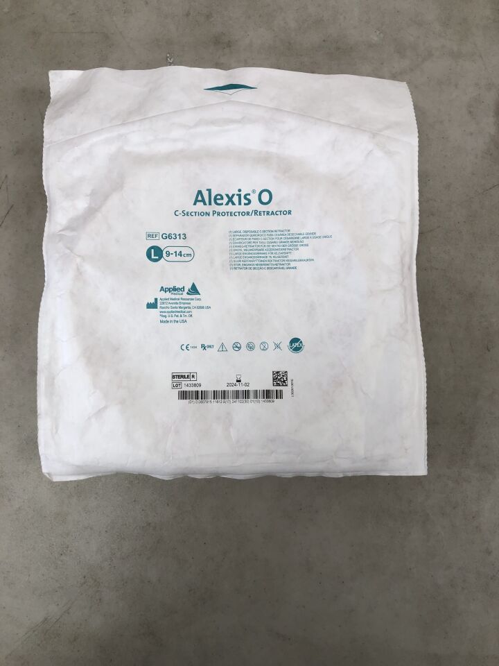 G6313 - APPLIED MEDICAL RESOURCES - Alexis O C-Section Protector/Retractor, Large, ()