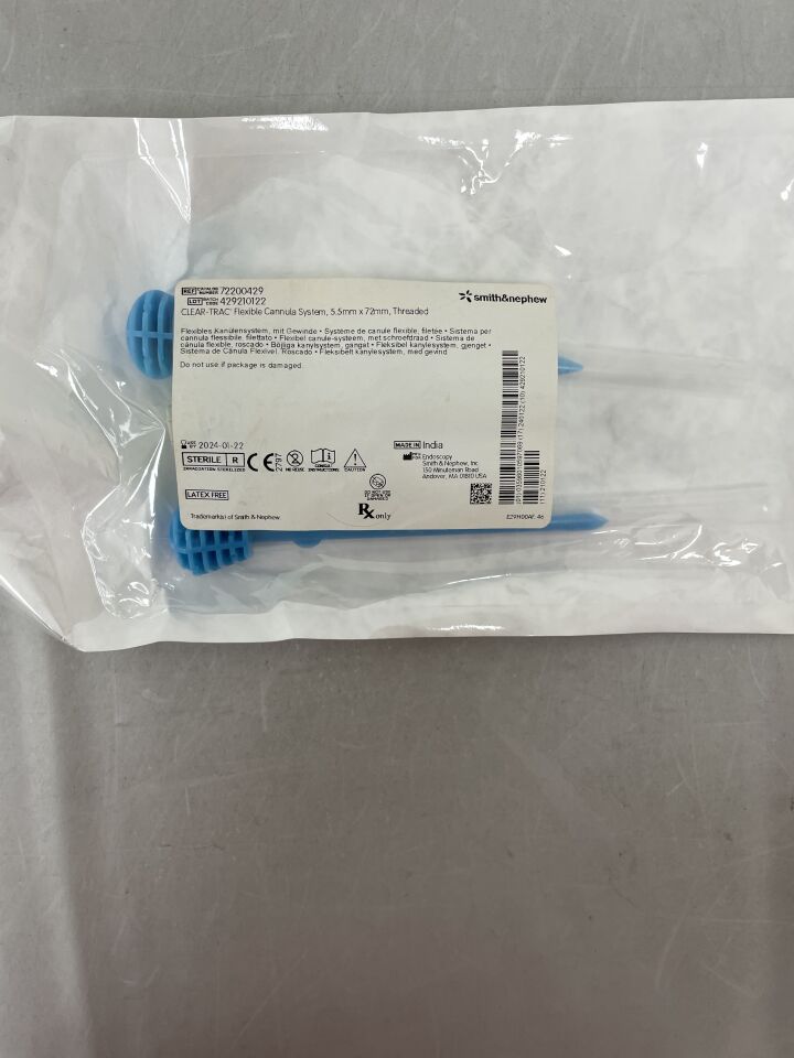 72200429 - SMITH & NEPHEW - Clear-Trac Flexible Threaded Cannula with Obturator: 5.5mm x 72mm, (EA) - ( Expiry Date: 2024-01-22 )