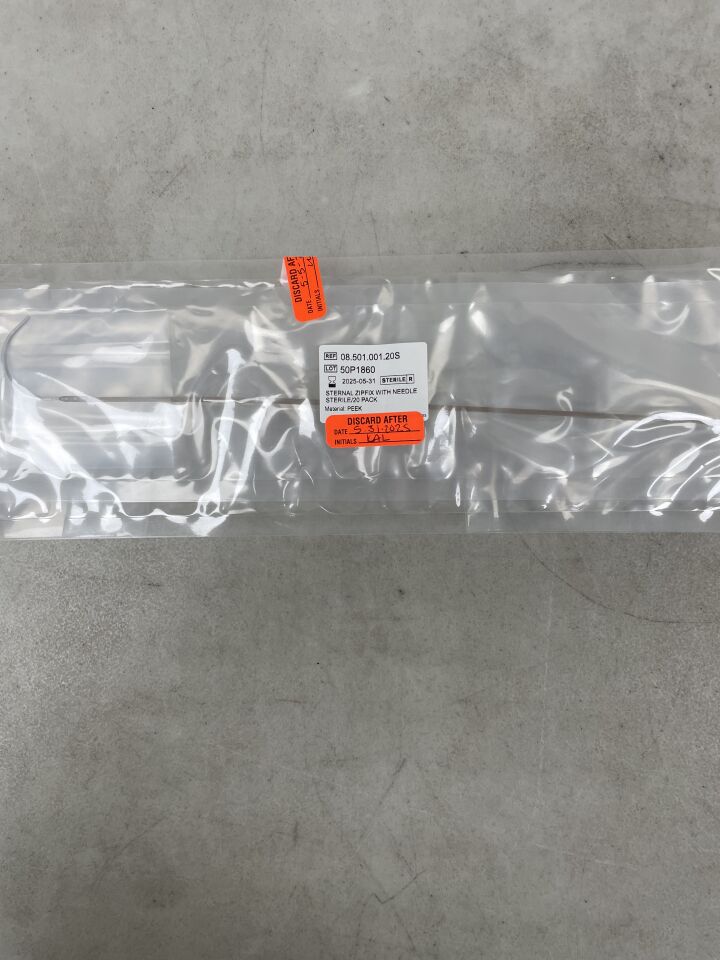 08.501.001.20S - SYNTHES - PEEK Sternal ZipFix Implant with Stainless Steel Blunt Needle, (EA) - ( Expiry Date: 2025-05-31 )