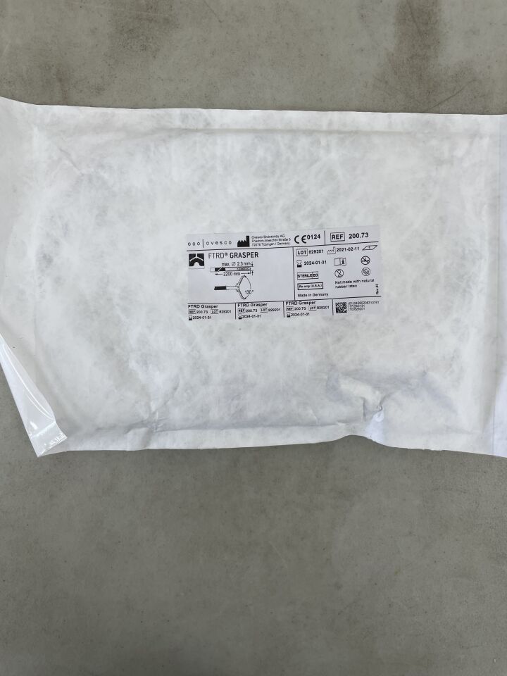 200.73 - OVESCO - FTRD Grasper, 2.3mm x 220cm, 130 Degree, (EA) - ( Expiry Date: 2024-01-31 )