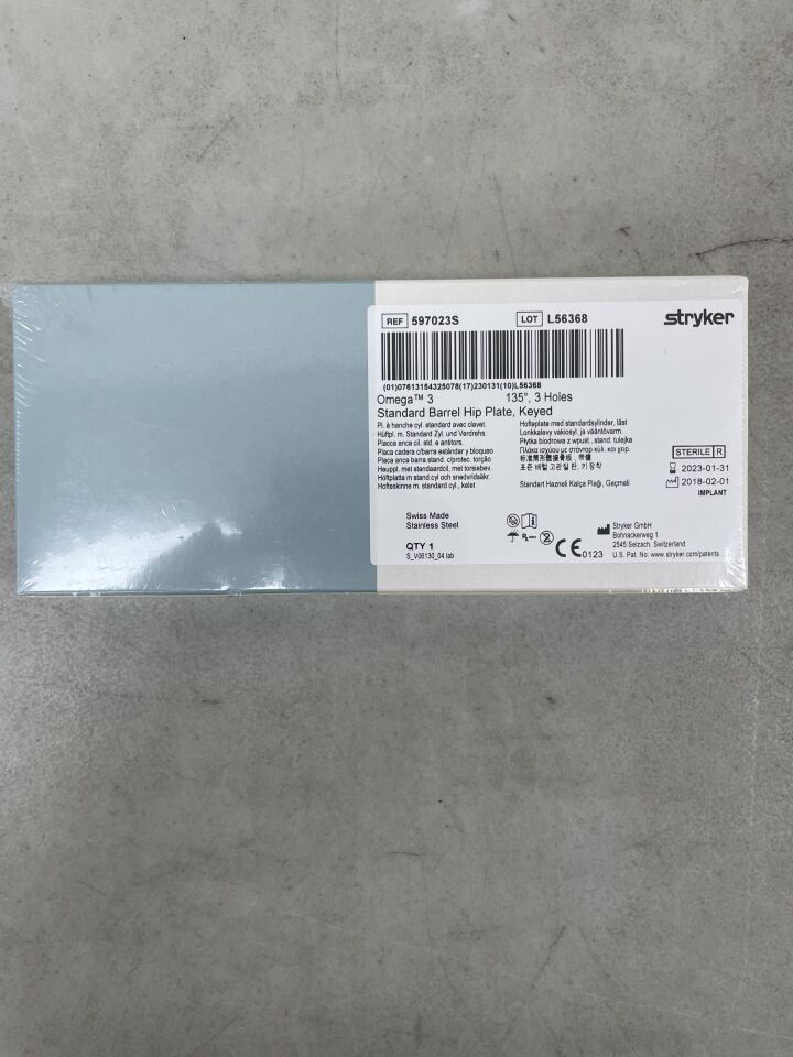 597023S - STRYKER - Omega 3 Keyed Hip Plate, Standard Barrel 3H / 135 Degrees / 63mm, (BX/1) - ( Expiry Date: 2023-01-31 )