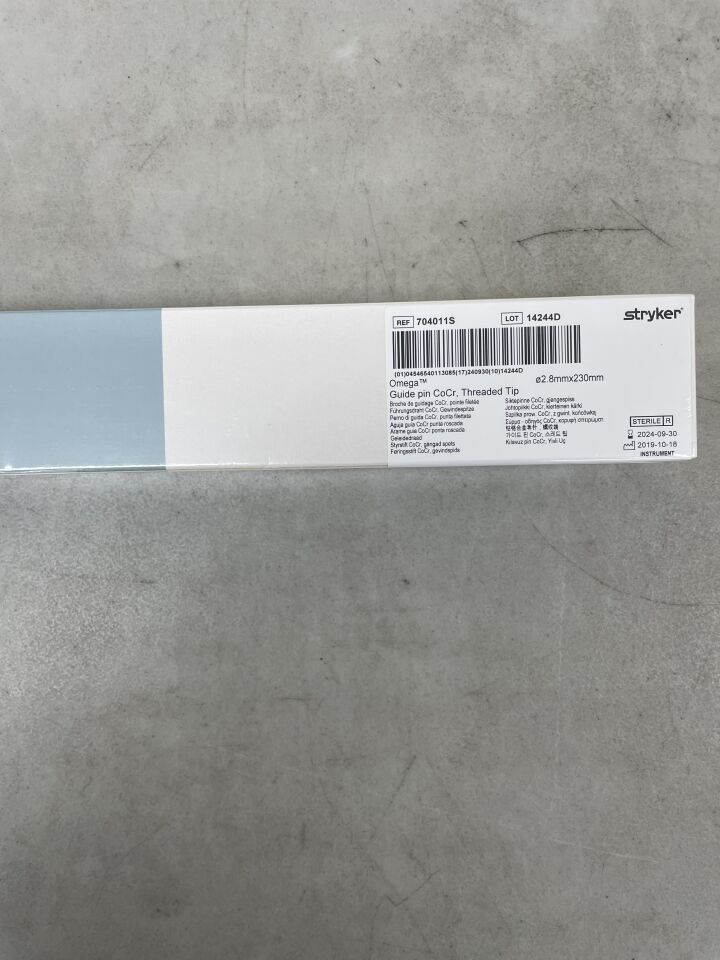 704011S - STRYKER - Omega 2 Guide Pin CoCr, Threaded Tip, 2.8mm x 230mm, (BX/1) - ( Expiry Date: 2024-09-30 )