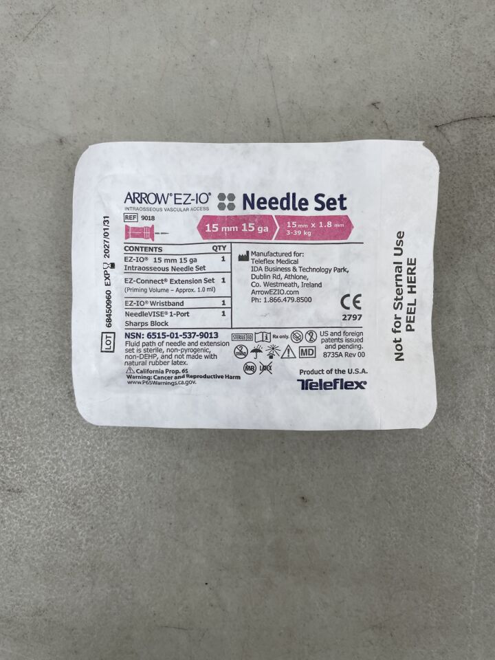 9018 - TELEFLEX - Arrow Ez-Oi 骨內血管通路針套裝，（EA）-（有效期至：2027-01-31）
