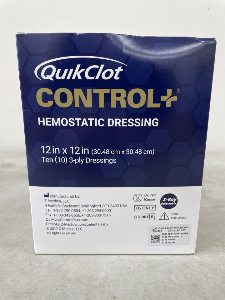 4030 - Z-MEDICA - QuikClot Control+ Hemostatic Dressing 12" x 12", (BX/12) - ( Expiry Date: 2025-05-28 )