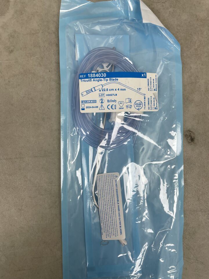 1884030 - MEDTRONIC - 4.0mm Tricut Angle-Tip Blade, 22.5cm, (EA) - ( Expiry Date: 2024-04-08 )