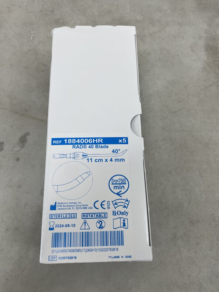 1884006HR - MEDTRONIC - 4.0mm rad 40 rotatable curved sinus blade, 11cm, (BX/5) - ( Expiry Date: 2024-09-10 )