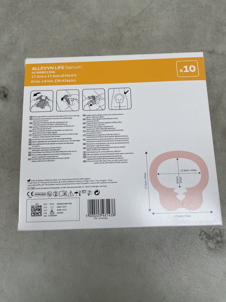 66021306 - SMITH &amp; NEPHEW - ALLEVYN LIFE SACRUM，17.2厘米 x 17.5厘米，（10個/盒）-（有效期至：2025年12月1日）
