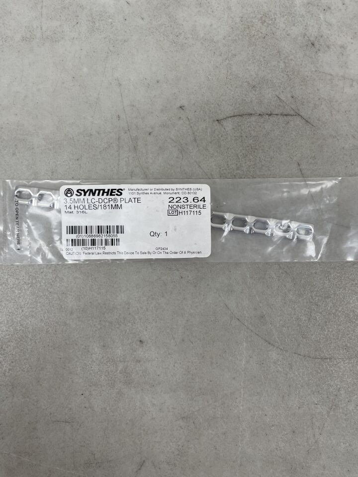 223.64 - SYNTHES - LC-DCP Plate, 3.5 mm Size, 181 mm Length, 14 Holes, (EA) - ( Expiry Date: 2099-12-31 )