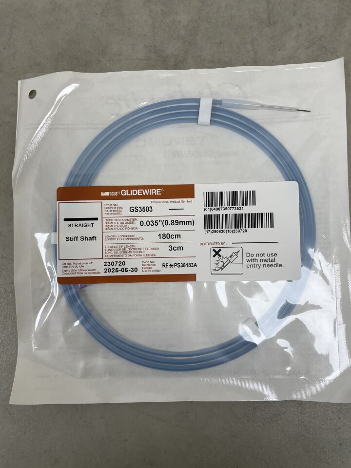 GS3503 - TERUMO - Radifocus Glidewire - Straight Stiff Shaft - .035" x 180cm x 3cm
, () - ( Expiry Date: 2025-06-30 )