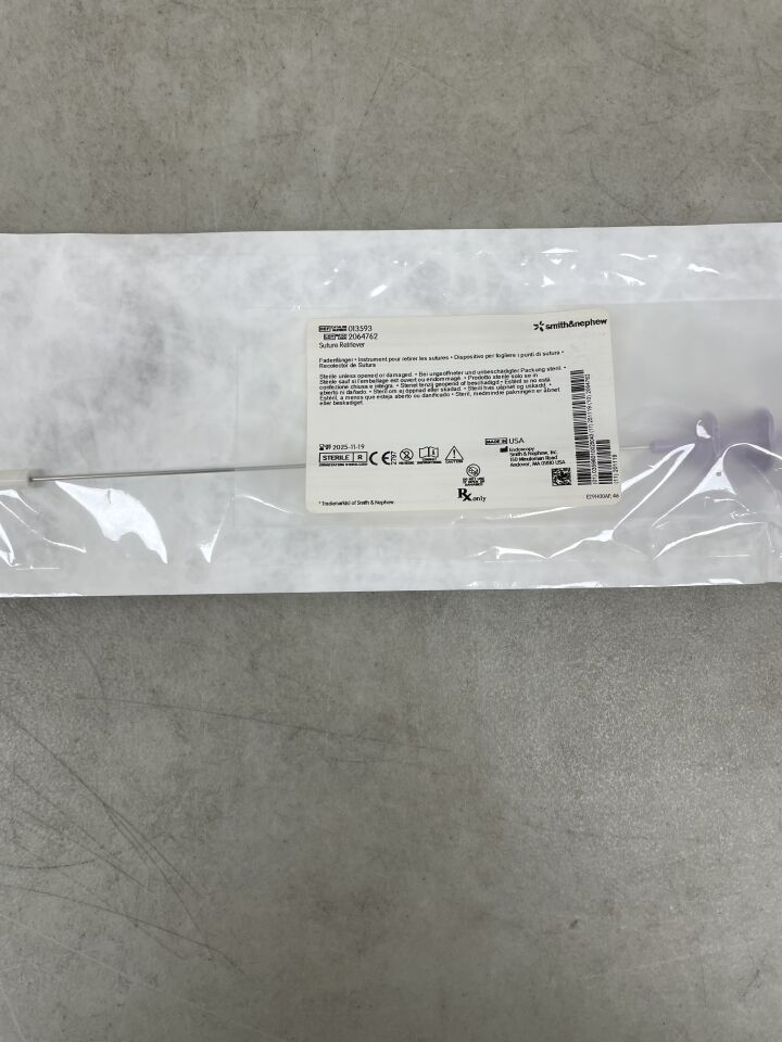 013593 - SMITH & NEPHEW - Suture Retriever, () - ( Expiry Date: 2025-11-19 )