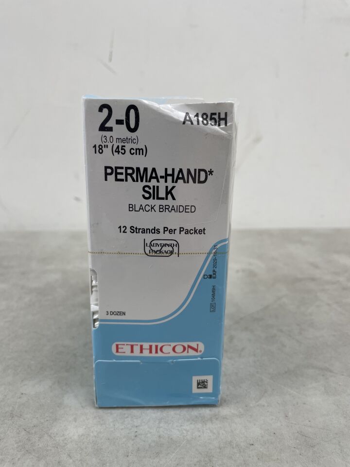 A185H - ETHICON - PERMA-HAND 絲線縫合線，SUTUPAK 預切縫合線，迷宮式包裝，不可吸收，黑色編織，12-18 英寸 = 45 厘米，規格：2-0，（盒/36）-（有效期至：2029-10-31）