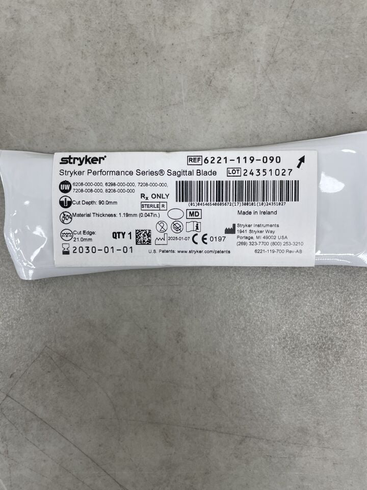 6221-119-090  -  STRYKER  -  Sagittal Saw Blade, 90 x 18mm, 1.19mm Cut Thickness , ( EA )  -  ( Expiry Date : 2030-01-01 )