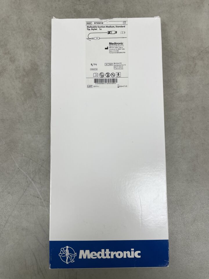 9735016 - MEDTRONIC - Malleable Suction Medium, Standard Tip, Stylet, (BX/1) - ( Expiry Date: 2024-07-20 )