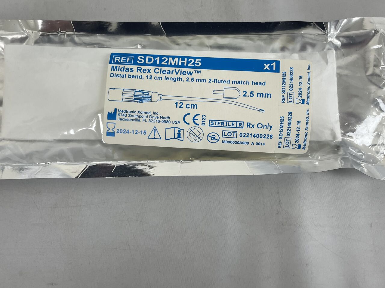 SD12MH25 - MEDTRONIC - MIDAS REX CLEARVIEW, Distal bend, 12cm, 2.5mm, 2-Fluted match head, (EA) - ( Expiry Date: 2023-09-13 )