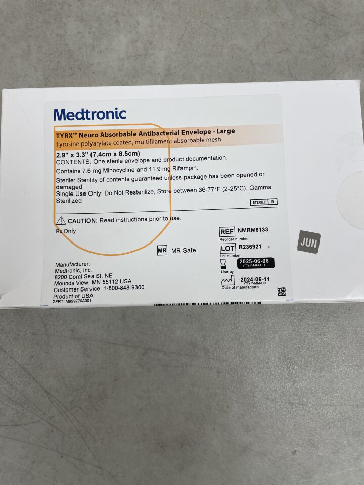 NMRM6133 - MEDTRONIC - TYRX Neuro Absorbable Antibacterial Envelope, Large 2.9" x 3.3", (BX/1) - ( Expiry Date: 2025-06-06 )