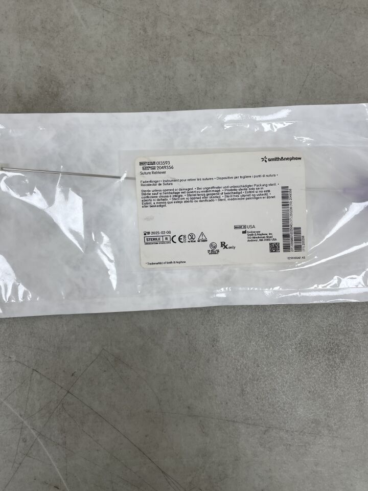 013593 - SMITH & NEPHEW - Suture Retriever, () - ( Expiry Date: 2025-02-08 )