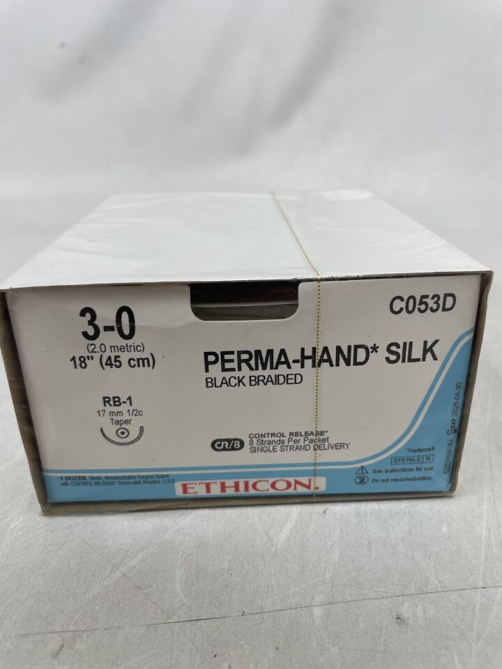 C053D - ETHICON - Perma-Hand 不可吸收編織絲線，3-0 號，18 英吋長，RB-1 針，（盒裝/12）-（有效期至：2026-04-30）