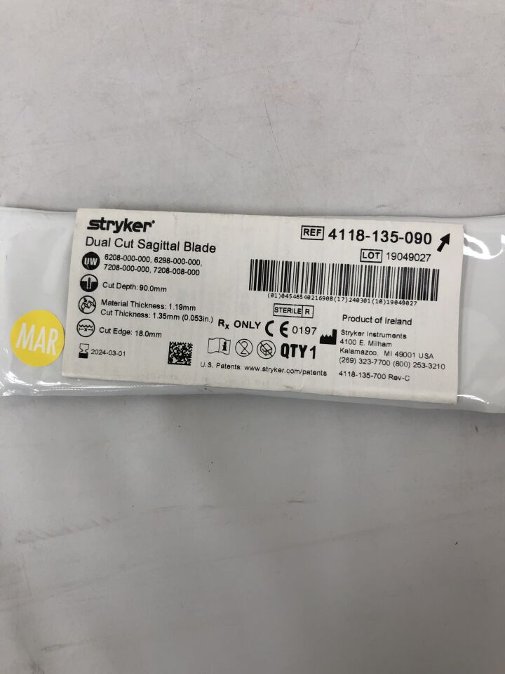 4118-135-090 - STRYKER - Dual Cut Sagittal Blade, 8mm X 75mm, (EA) - ( Expiry Date: 2024-06-01 )