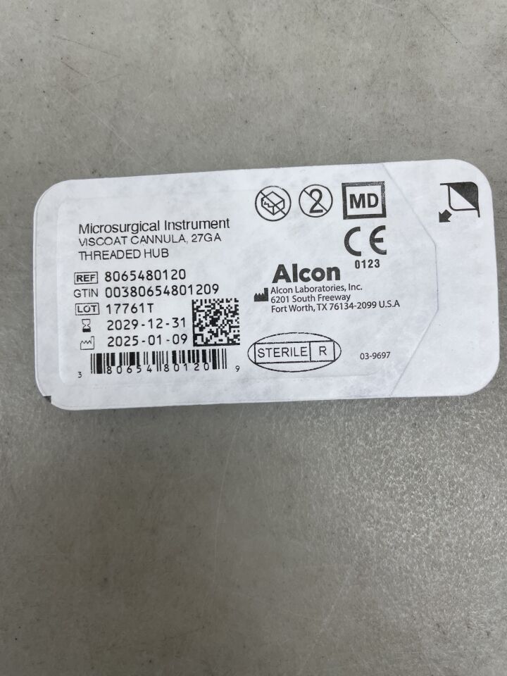 8065480120 - ALCON - Cánula Viscoat 27G, con conector roscado (unidad) - (Fecha de caducidad: 31/12/2029)
