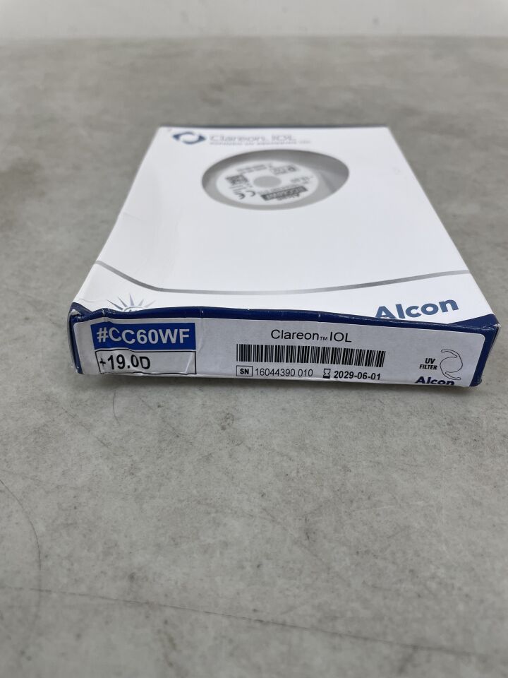 Clareon IOL #CC60WF +19.0D intraocular lens box, medical device with UV filter label