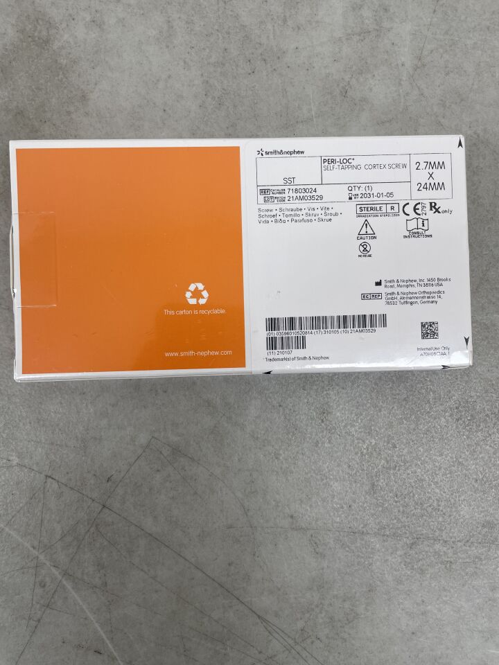 71803024 - SMITH &amp; NEPHEW - TORNILLO AUTOROSCANTE DE CORTEX Peri-Loc de 2,7 mm, 24 mm (caja/1) - (Fecha de caducidad: 05/01/2031)