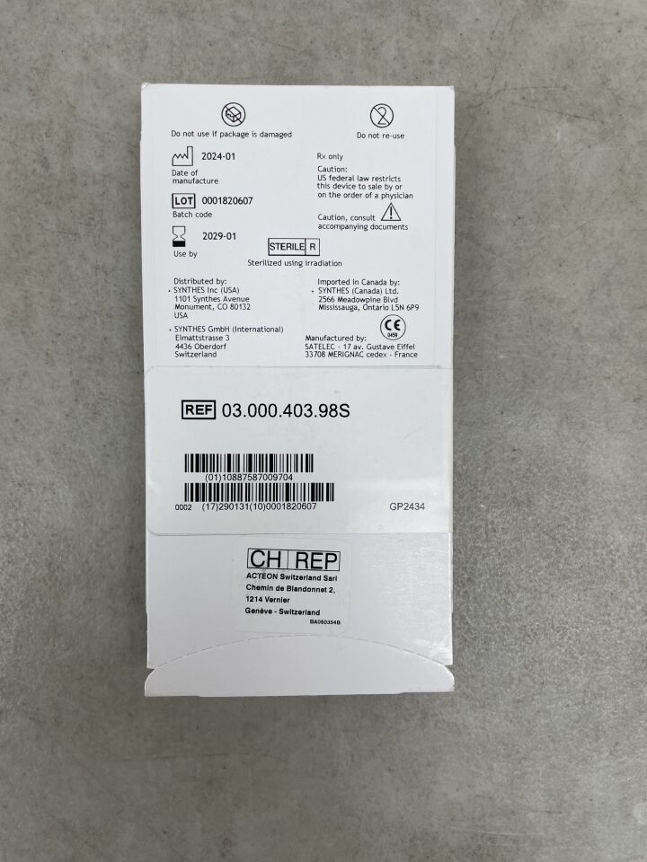 03.000.403.98S - SYNTHES - Sterile Left Saw, 17.8 x 15.2 x 4 x 0.6 mm, (EA) - ( Expiry Date: 2029-01-01 )