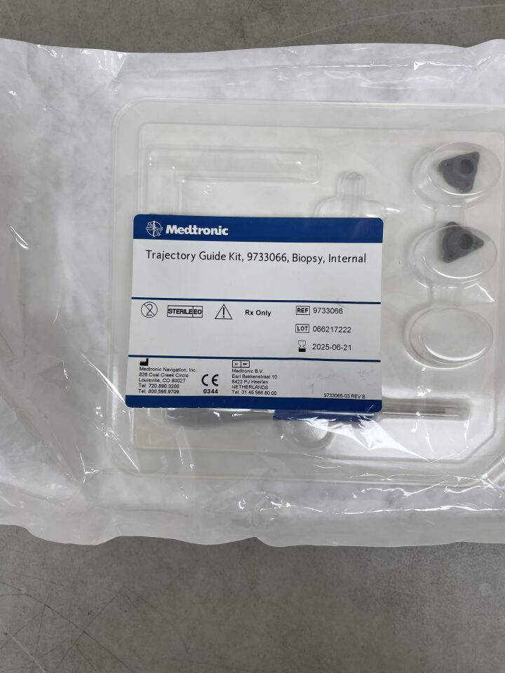 9733066 - MEDTRONIC - Biopsy Trajectory Guide Kit, Internal, (EA) - ( Expiry Date: 2025-06-12 )