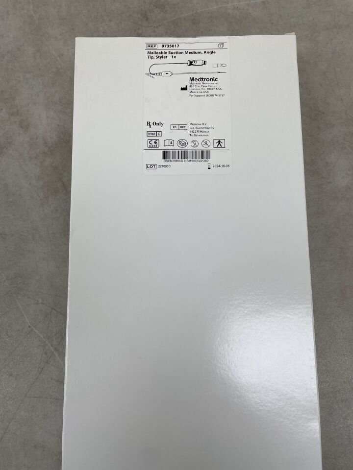 9735017 - MEDTRONIC - Malleable Suction, Medium, Angle Tip Stylet, (BX/1) - ( Expiry Date: 2024-10-05 )