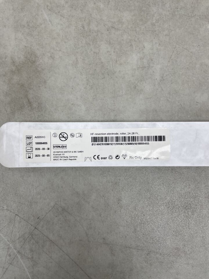 A22251C - OLYMPUS - HF Resection Electrode, Roller, 24 to 28 Fr Size,  12/30 Degree Angle
, () - ( Expiry Date: 2025-08-05 )