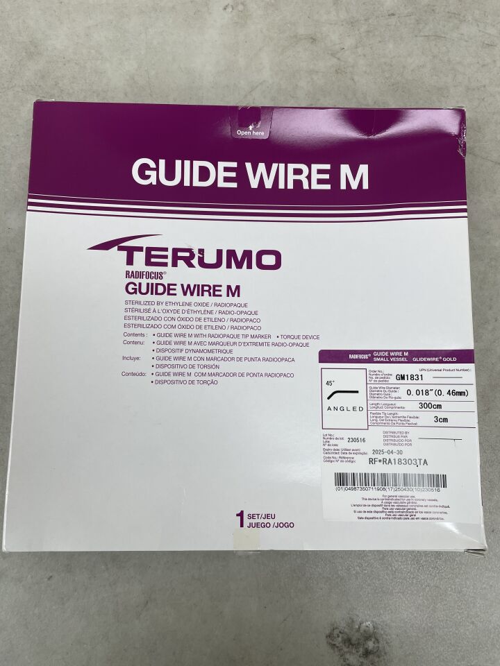 GM1831 - TERUMO - Radifocus Guide Wire M - Small Vessel Glidewire Gold - 45 Degree Angled - .018" x 300cm x 3cm
, () - ( Expiry Date: 2025-04-30 )