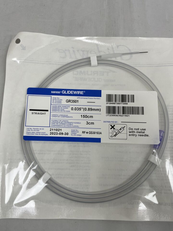 GR3501 - TERUMO - Radifocus Glidewire - Straight - .035" x 150cm x 3cm
, () - ( Expiry Date: 2025-06-30 )