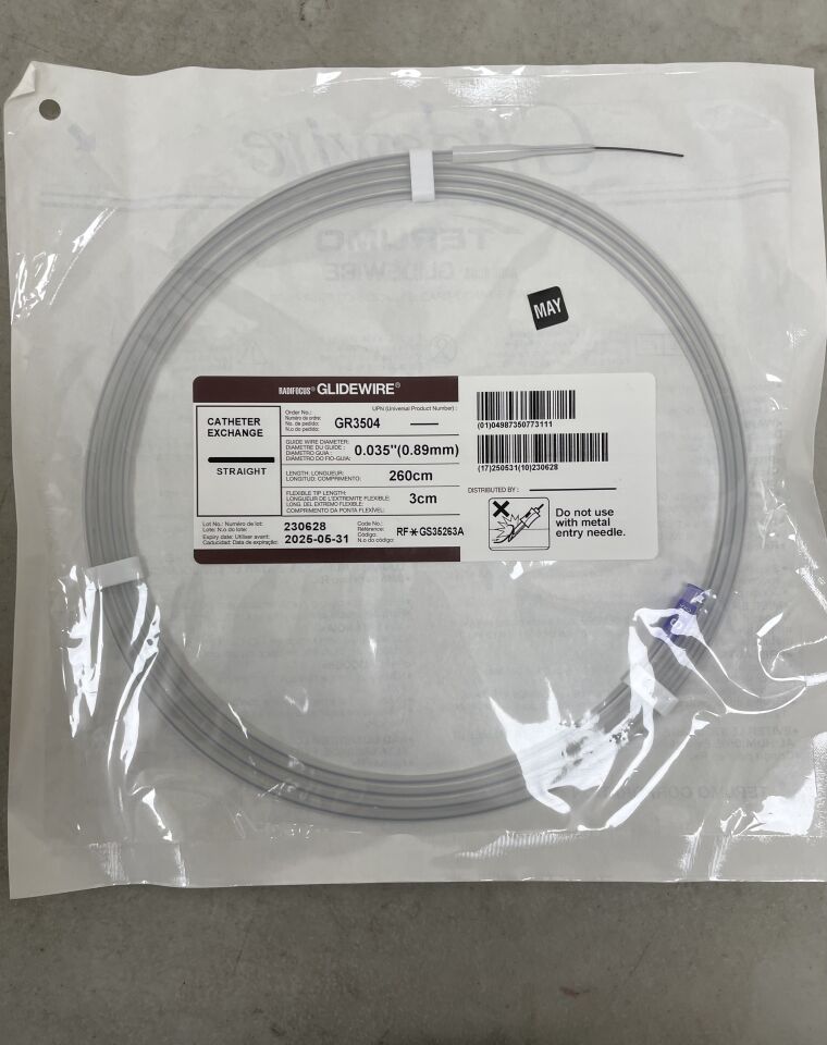 GR3504 - TERUMO - Radifocus Glidewire - Straight - .035" x 260cm x 3cm
, () - ( Expiry Date: 2025-05-31 )