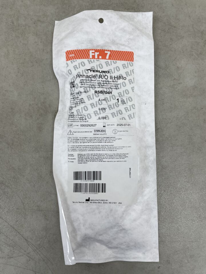 RSB704H - TERUMO - Pinnacle R/O II HiFlo Introducer Sheath 7F x 4cm w/0.035" x 40cm Spring Guidewire, (EA) - ( Expiry Date: 2025-07-01 )