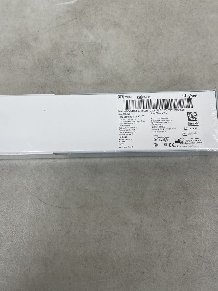 3130-0170S - STRYKER - Gamma3 Anodized Titanium Trochanteric Nail Kit, 10 dia. x 170 mm Length, 130° Angle, (BX/1) - ( Expiry Date: 2024-12-31 )
