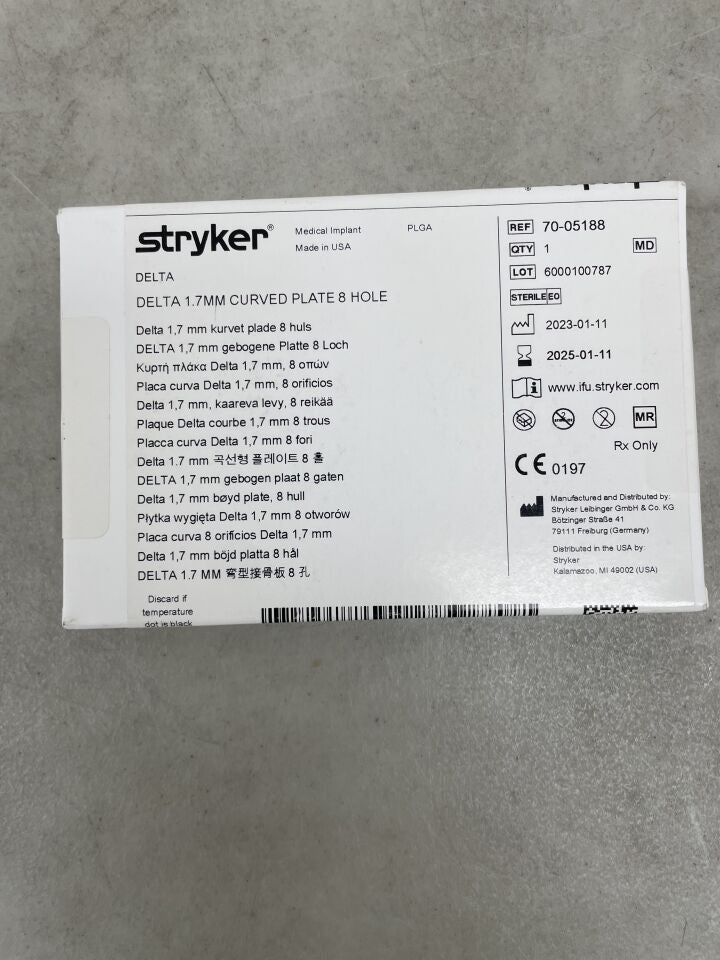 70-05188 - STRYKER - Delta 1.7mm Curved Plate, 8 Hole, 1mm, (BX/1) - ( Expiry Date: 2025-02-08 )