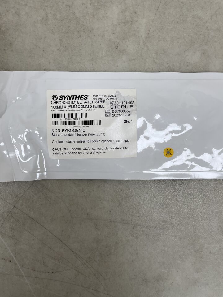 07.801.101.99S - SYNTHES - Chronos Beta-TCP Strip, 100 x 25 x 3mm, (EA) - ( Expiry Date: 2023-12-28 )