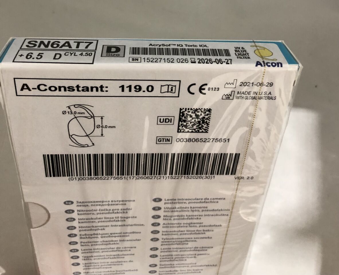 SN6AT7065 - ALCON - LIO tórica AcrySof IQ, +6,5 D, cilindro D 4,50, 13,0 x 6,0 mm, constante A: 119,0, (caja/1) - (Fecha de caducidad: 27/06/2026)