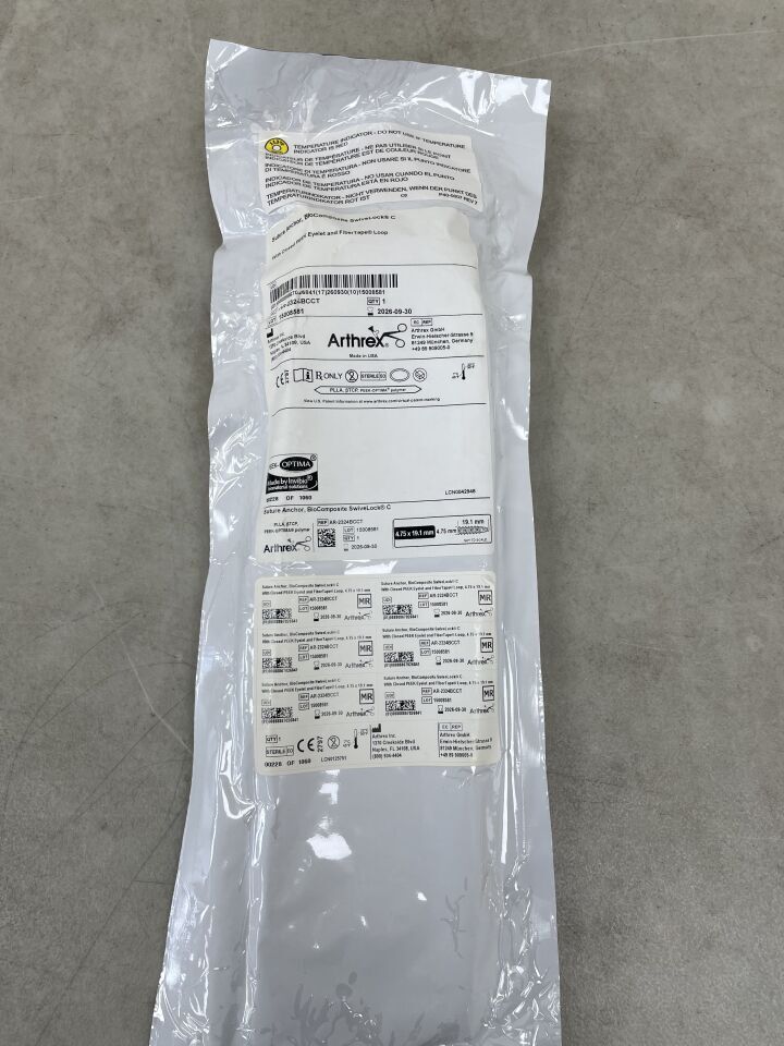 AR-2324BCCT - ARTHREX - Anclaje BioComposite SwiveLock C de 4,75 mm x 19,1 mm con lazo FiberTape (unidad) - (Fecha de caducidad: 30/09/2026)