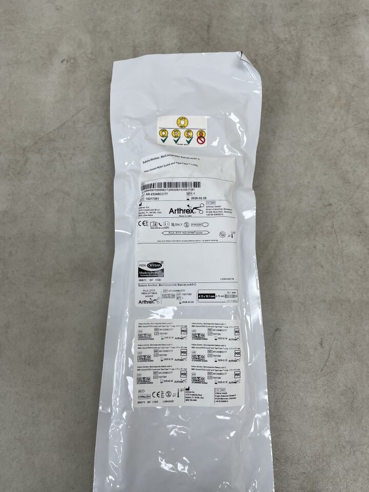 AR-2324BCCTT - ARTHREX - Anclaje BioComposite SwiveLock C de 4,75 mm x 19,1 mm con lazo TigerTape (unidad) - (Fecha de caducidad: 29/02/2028)