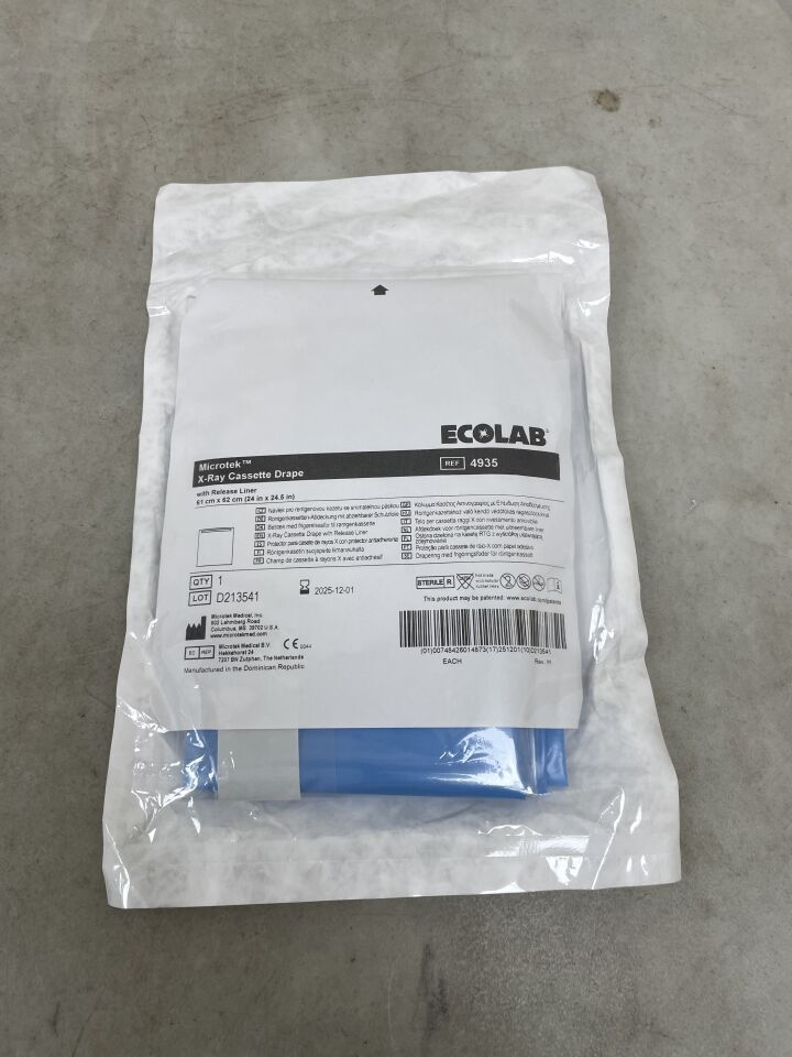 4935 - ECOLAB - X-Ray Cassette Drape With Release Liner, 24″ x 24″ , (EA) - ( Expiry Date: 2025-12-01 )