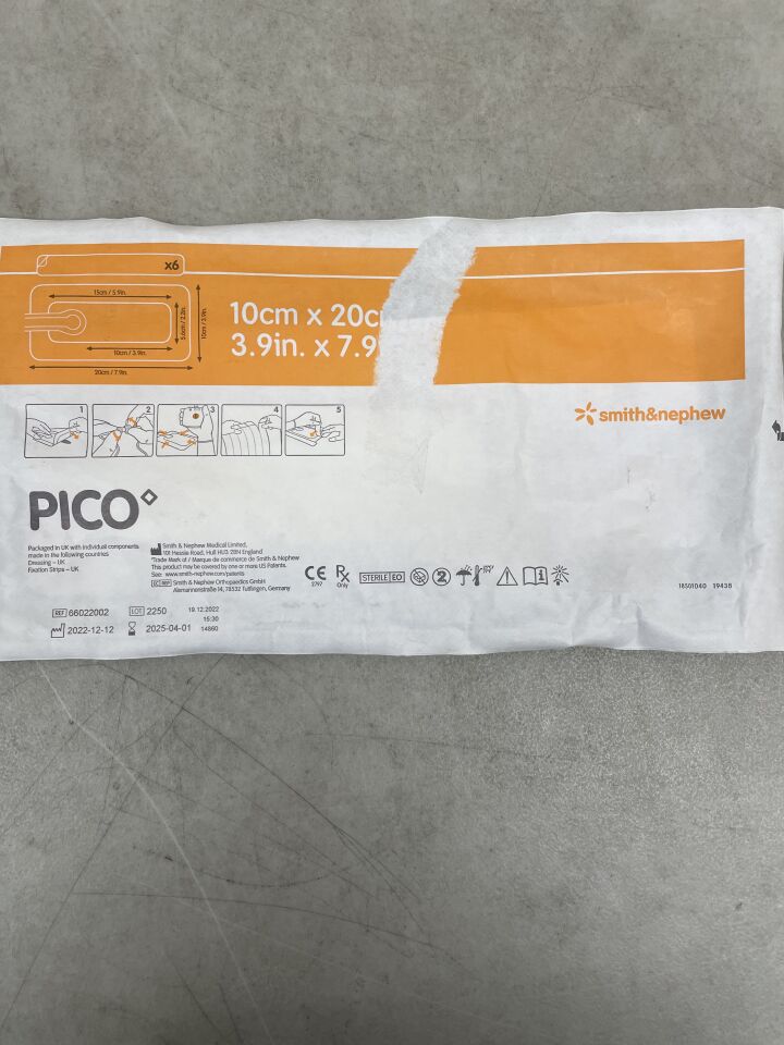 66022002-D - SMITH & NEPHEW - PICO 7 NPWT Dressing, 10cm x 20cm (Dressing ONLY) , (EA) - ( Expiry Date: 2025-04-01 )