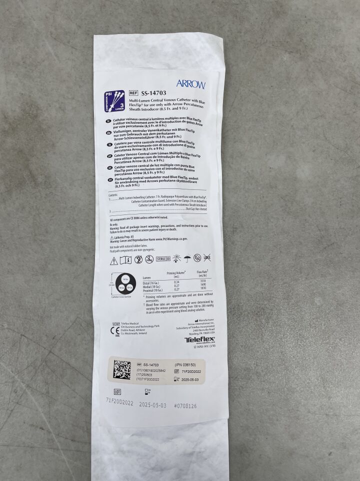 SS-14703 - TELEFLEX - Three-Lumen CVC w/Blue FlexTip 7F, (EA) - ( Expiry Date: 2025-05-03 )