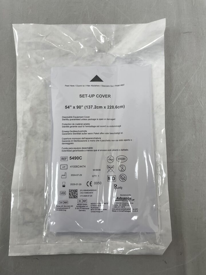 5490C - ADVANCE MEDICAL - Funda de montaje, 54" x 90", (unidad) - (Fecha de vencimiento: 29/07/2029)