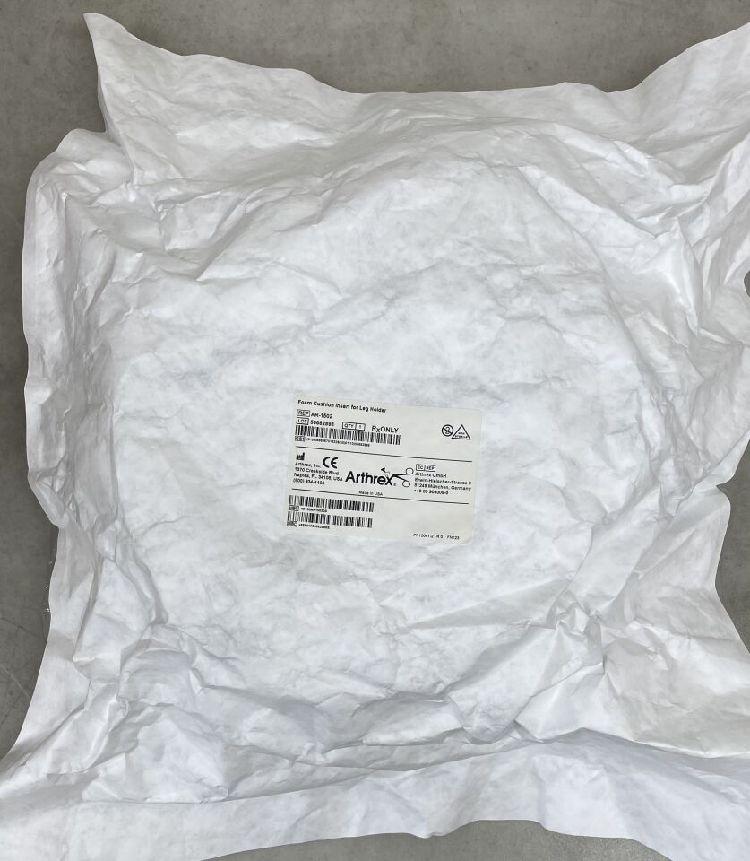AR-1502 - ARTHREX - Inserto de cojín de espuma para soporte de pierna, ( EA ) - ( Fecha de caducidad : 2099-12-31 )