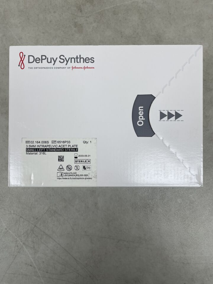 02.164.006S - SYNTHES - Intrapelvic Acet Plate, Small, Left, Standard, 3.5mm, (BX/1) - ( Expiry Date: 2033-05-31 )