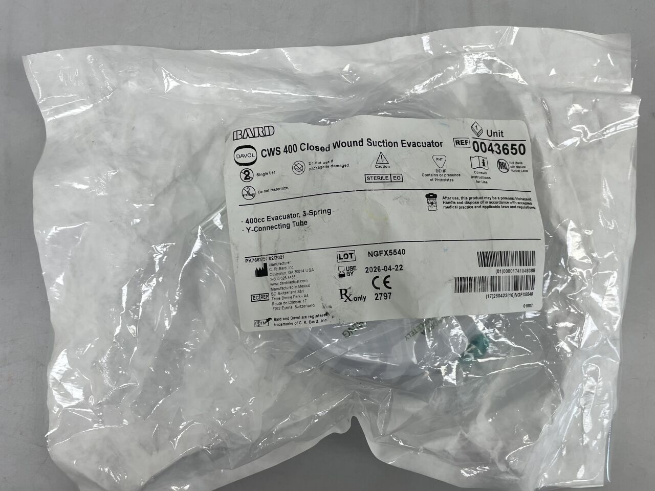 43650 - BARD - Kit de succión de herida cerrada CWS 400, evaporador de 400 cc, 3 resortes, tubo de conexión en Y, (unidad) - (Fecha de vencimiento: 22/04/2026)