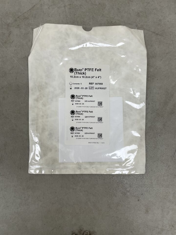 7958 - BARD - Bard PTFE 氈，厚 4 英寸 x 4 英寸，（EA）-（有效期至：2026-03-28）