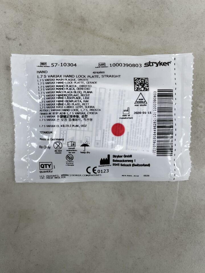 57-10304  -  STRYKER  -  VariAx Hand Locking Straight Plate, 1.7 mm, S Size, 4-Holes , ( EA )  -  ( Expiry Date : 2099-12-31 )