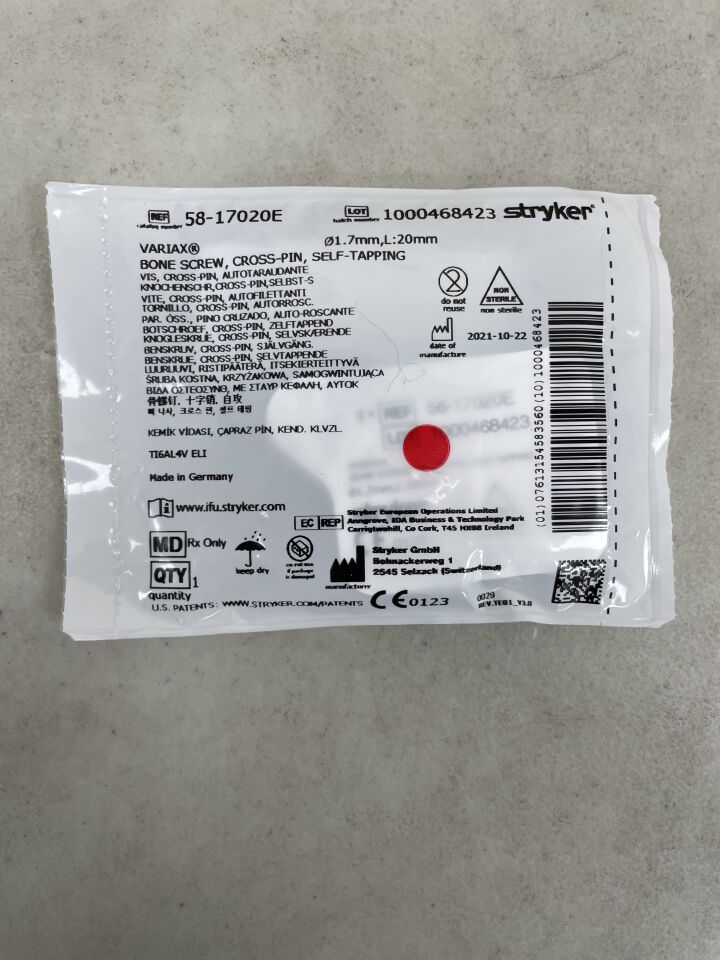 58-17020E  -  STRYKER  -  VariAx Self-Tapping Bone Screw, 1.7 dia. x 20 mm Length , ( EA )  -  ( Expiry Date : 2099-12-31 )