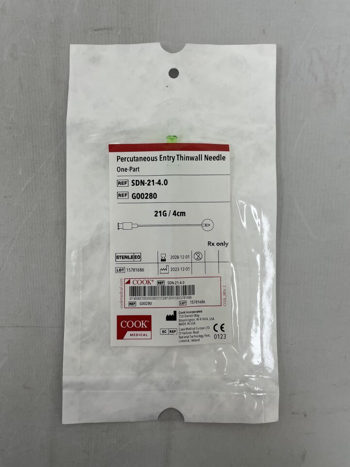 G00280 - COOK - Aguja de entrada percutánea de una pieza, calibre 21, 4 cm de longitud, (unidad) - (Fecha de caducidad: 01/12/2028)